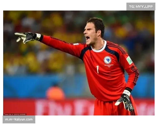 阿代米闪击破门难救主 深圳新援首秀即遭红牌打击